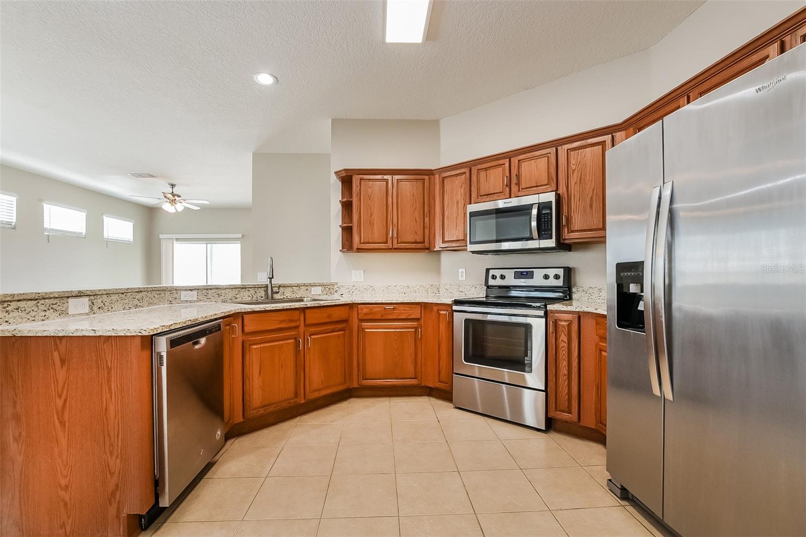 1221 Longville, Tavares, FL 32778