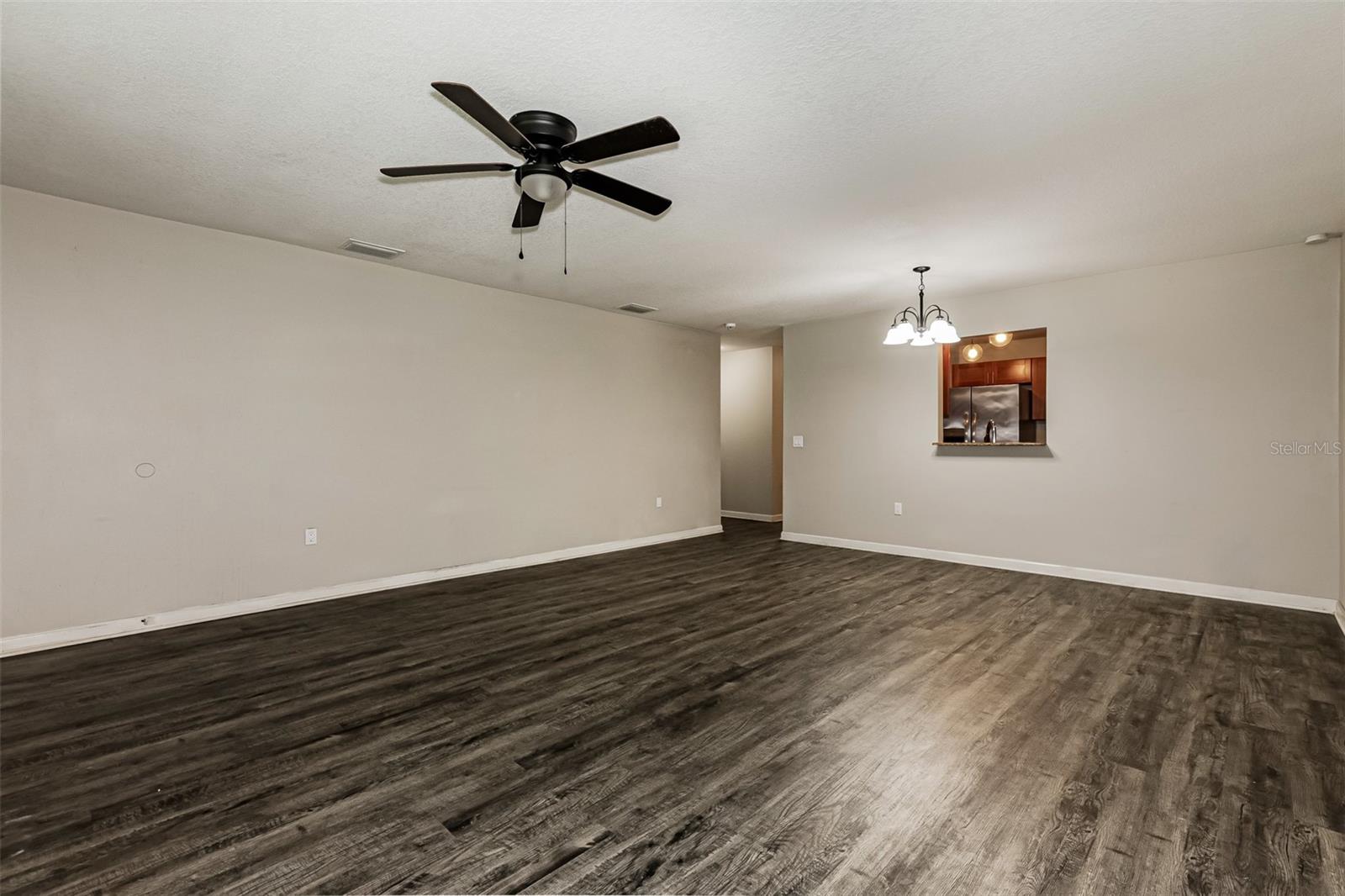 1505 Caracas, Tampa, FL 33610