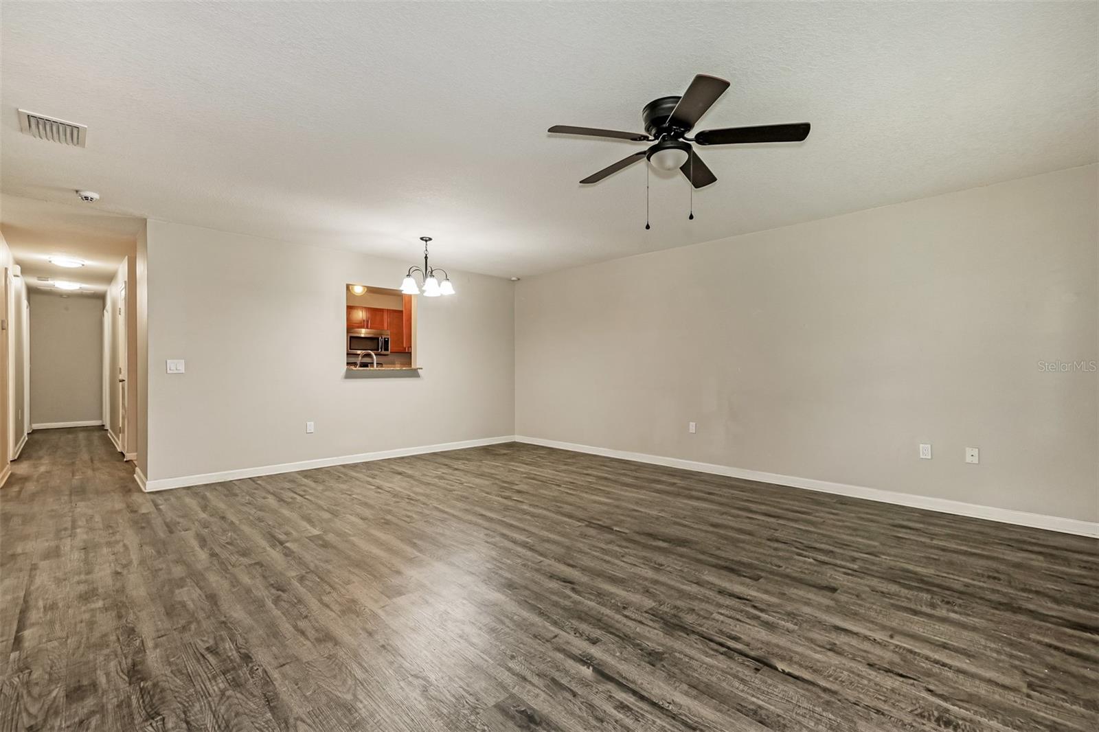 1505 Caracas, Tampa, FL 33610