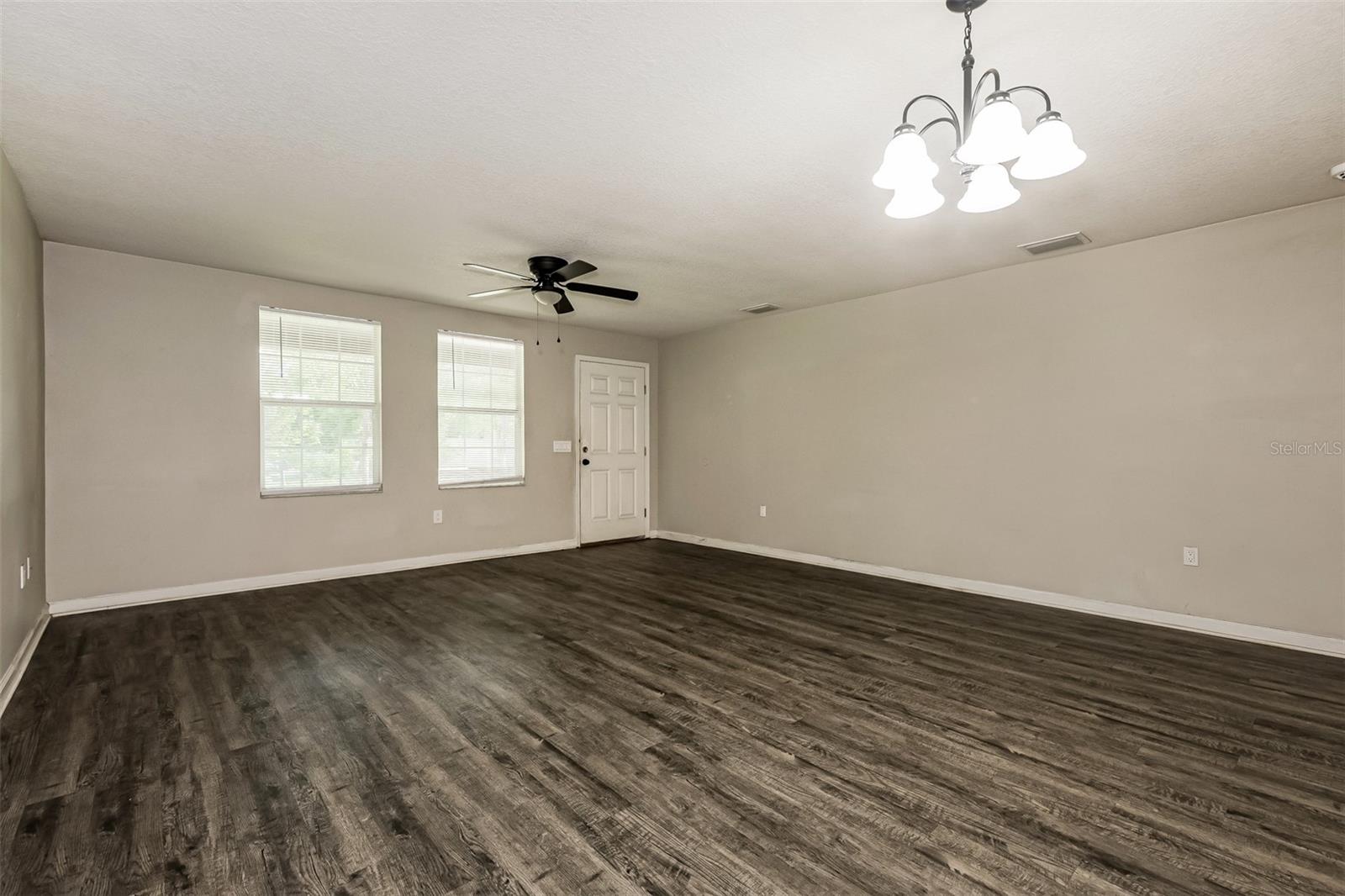 1505 Caracas, Tampa, FL 33610