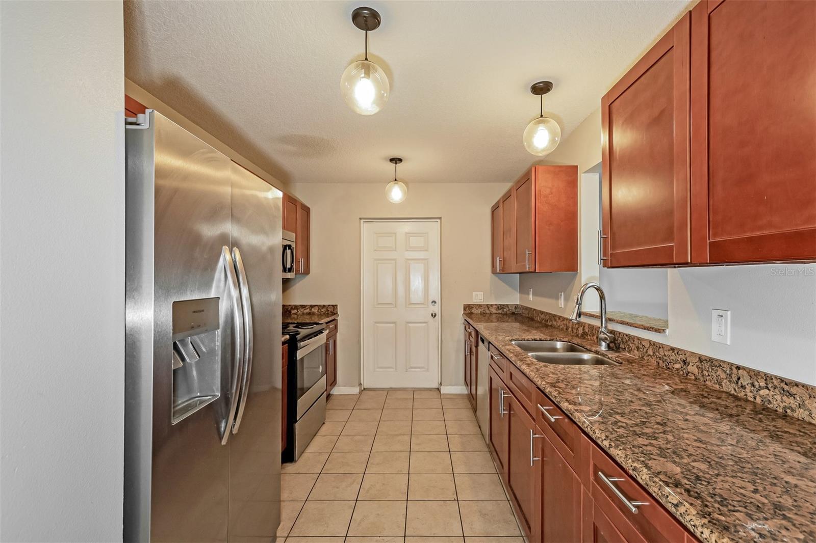 1505 Caracas, Tampa, FL 33610