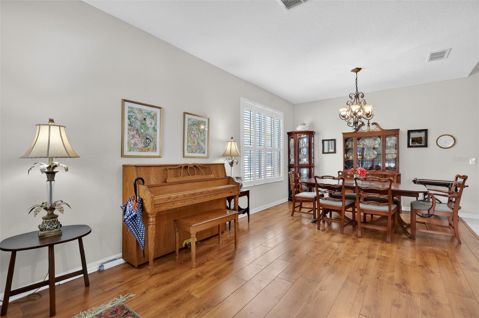 8051 Saint James, Mount Dora, FL 32757