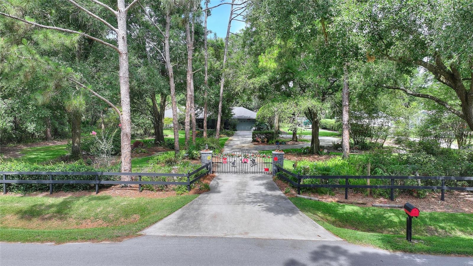 7 Lake Arrowhead, Winter Haven, FL 33880