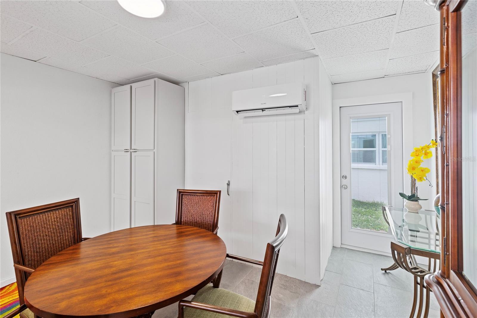 250 Rosery Unit 280, Largo, FL 33770