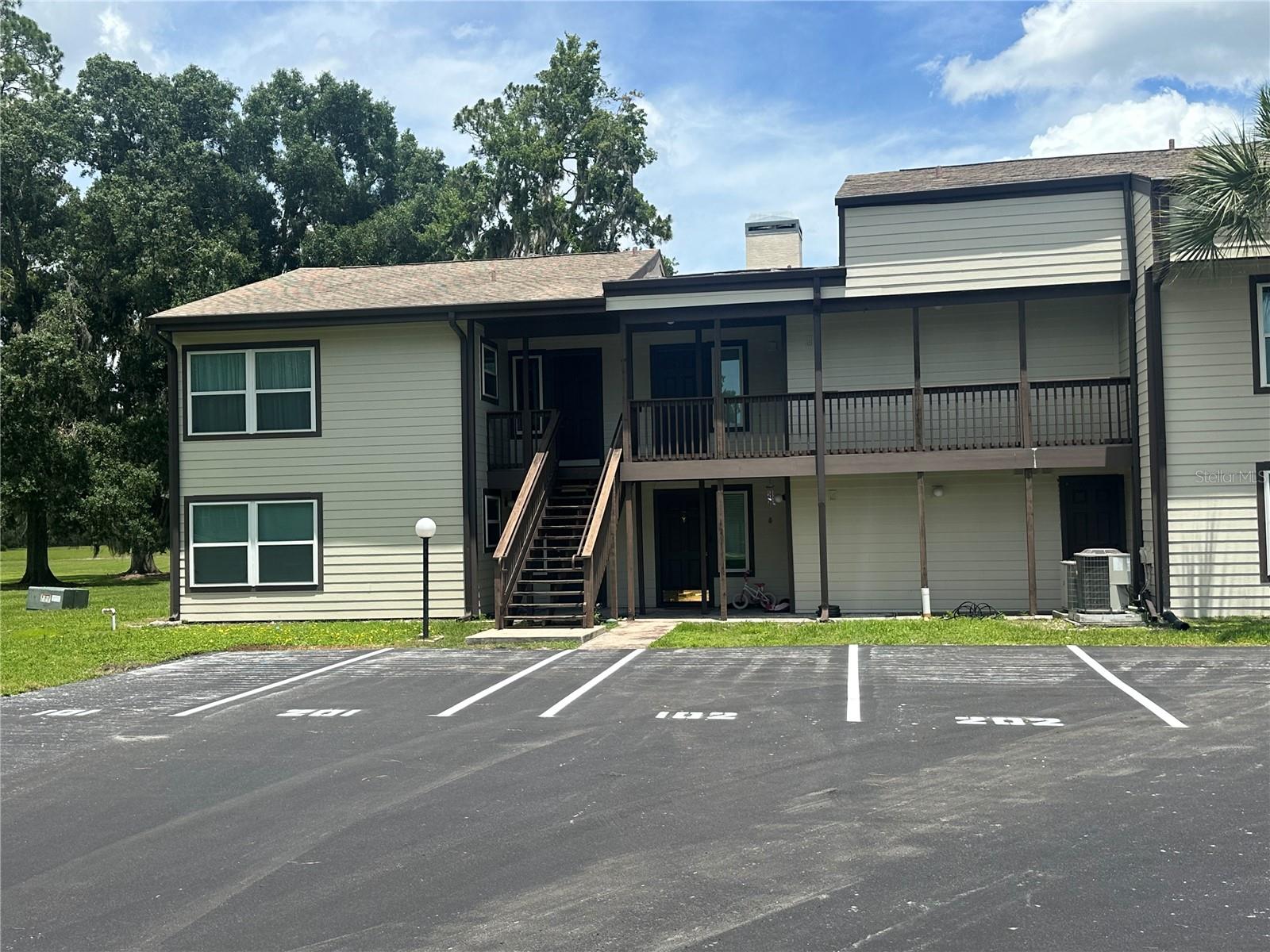 17202 Sandalwood Unit 202, Wildwood, FL 34785