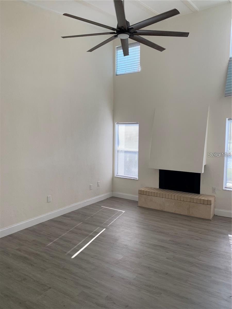 17202 Sandalwood Unit 202, Wildwood, FL 34785