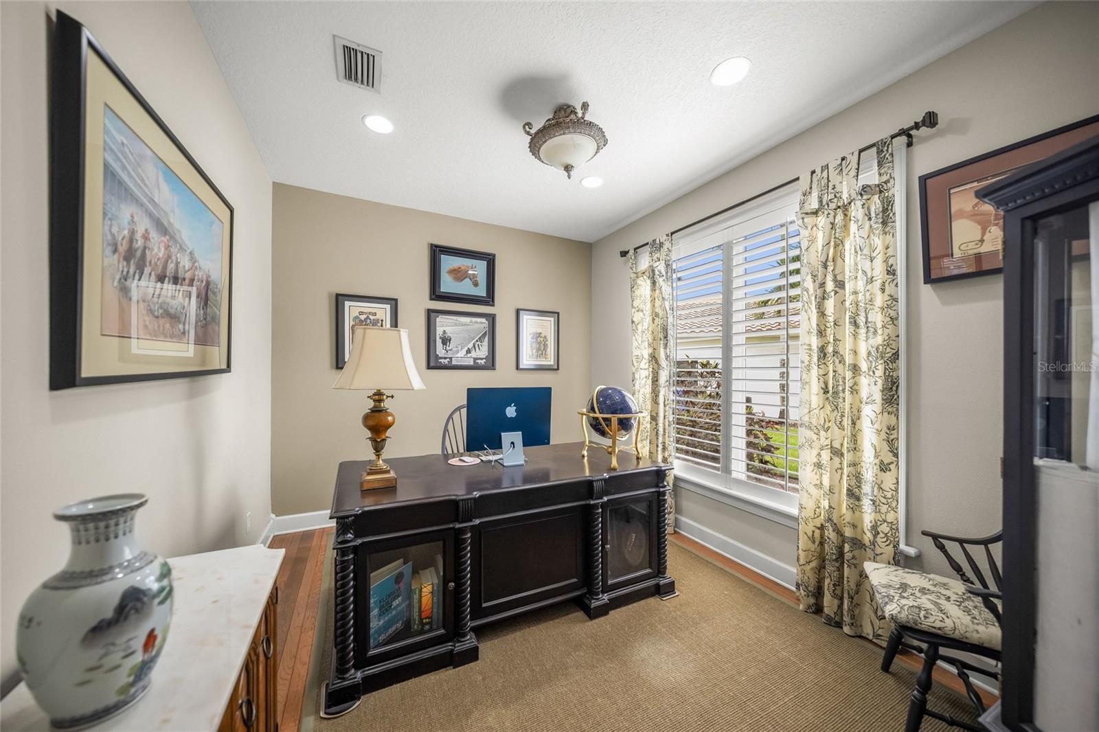 9214 18th, Bradenton, FL 34209