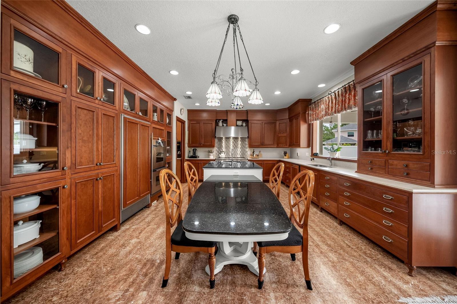 9214 18th, Bradenton, FL 34209