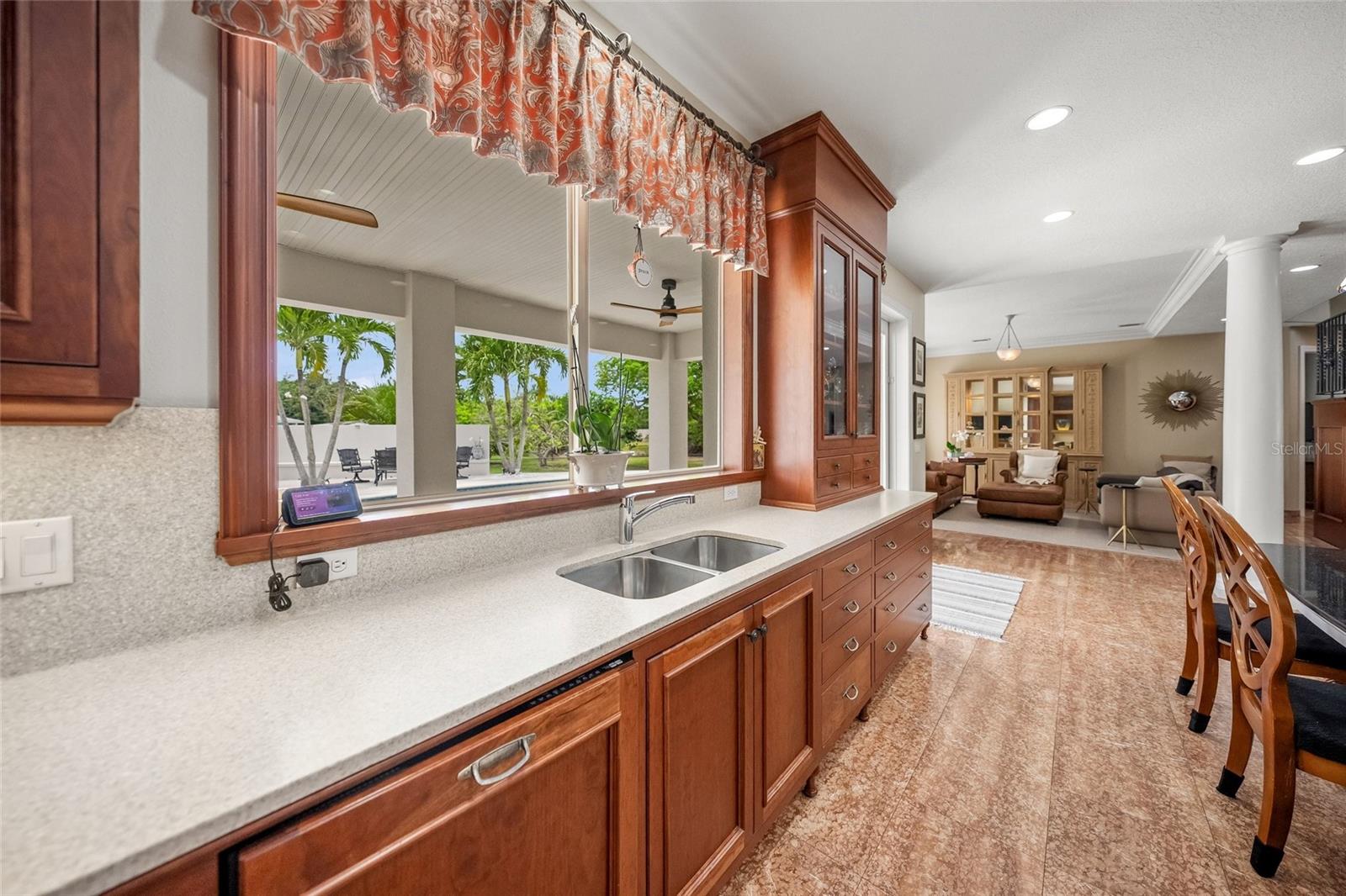9214 18th, Bradenton, FL 34209