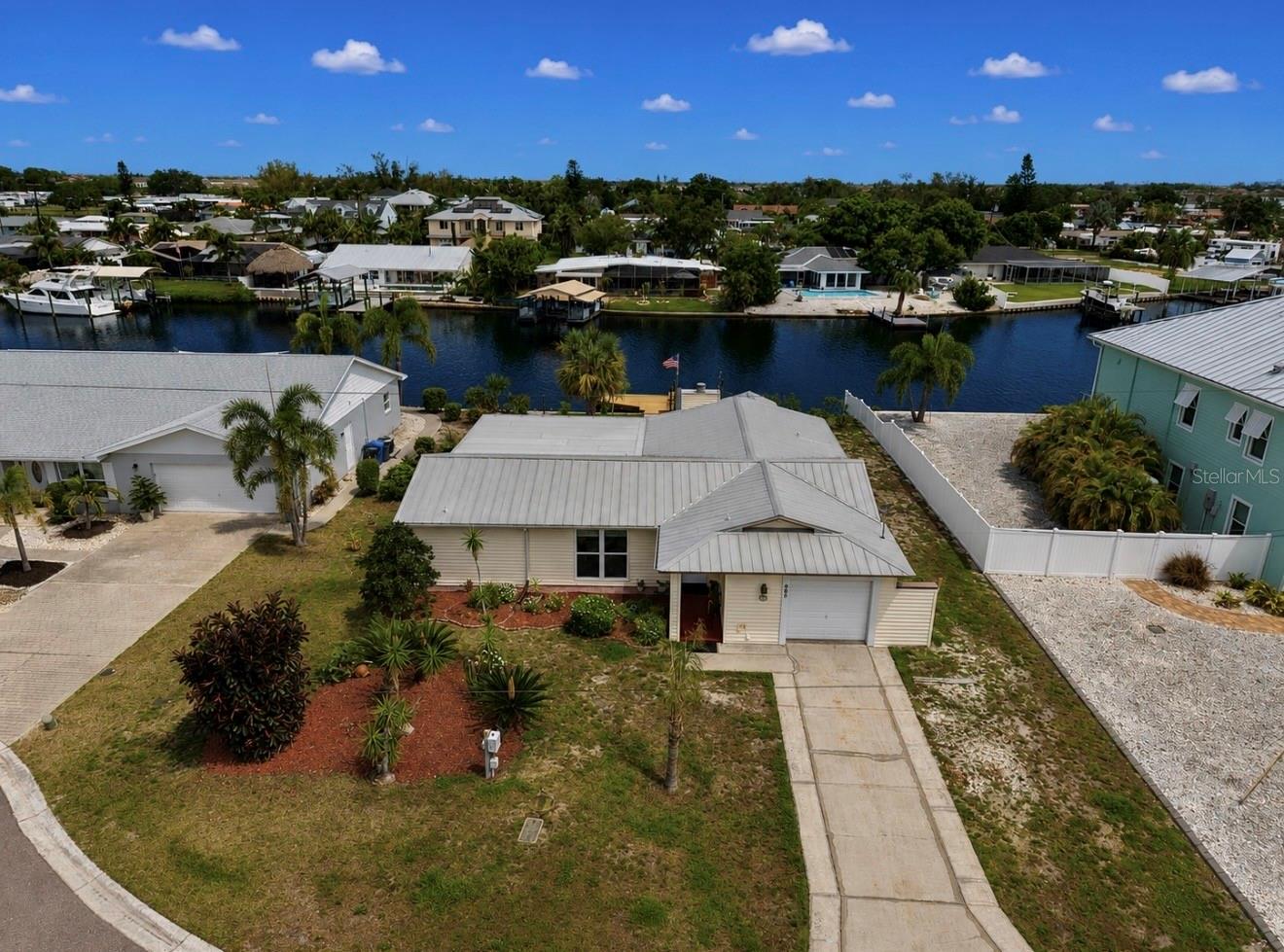 803 Leisey, Ruskin, FL 33570