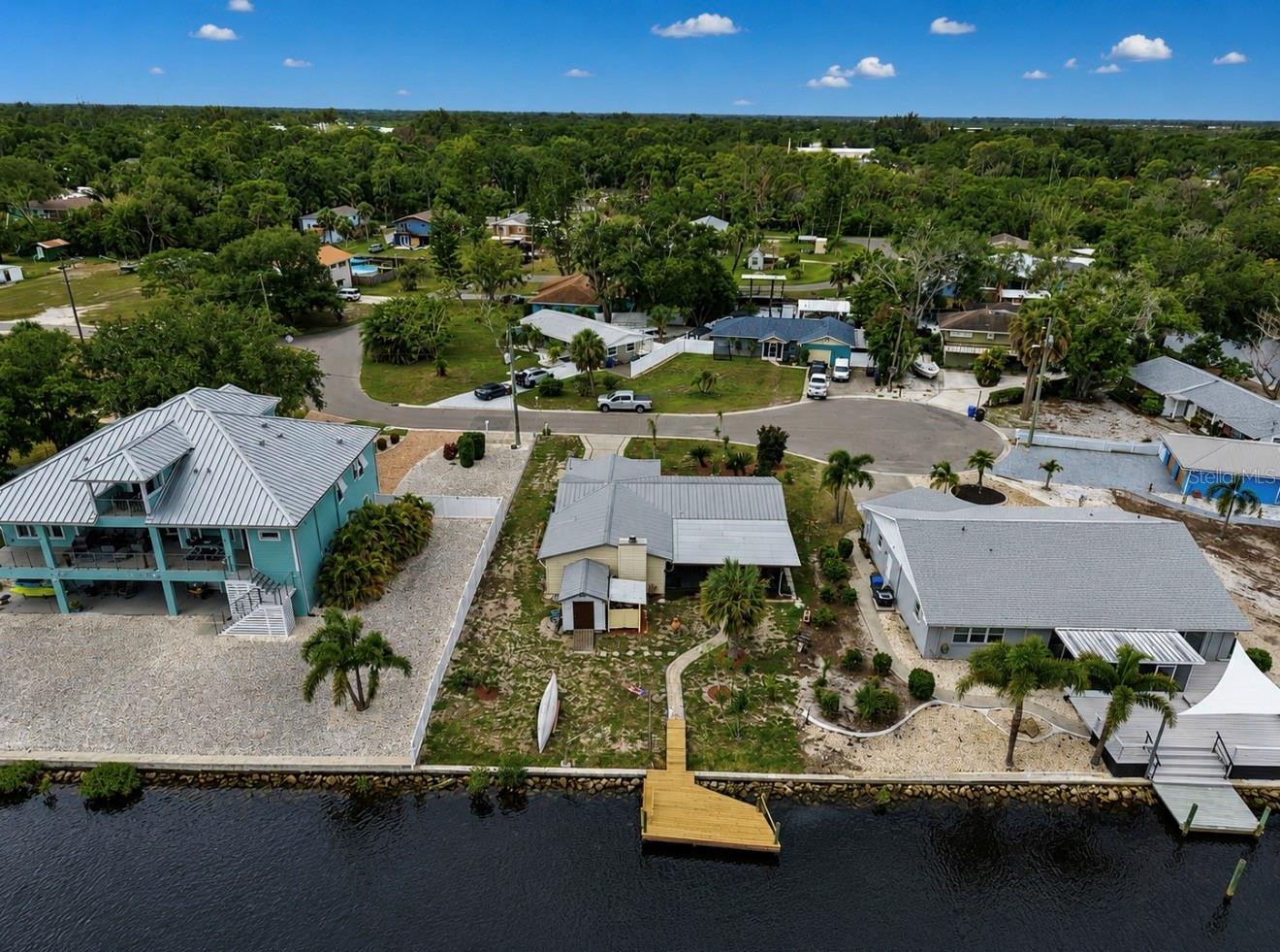 803 Leisey, Ruskin, FL 33570