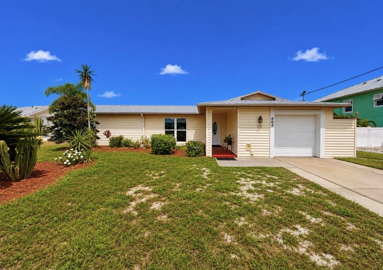 803 Leisey, Ruskin, FL 33570