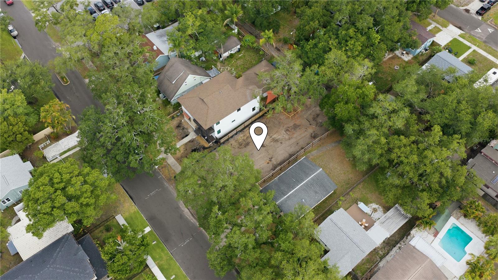 331 43rd, St Petersburg, FL 33703