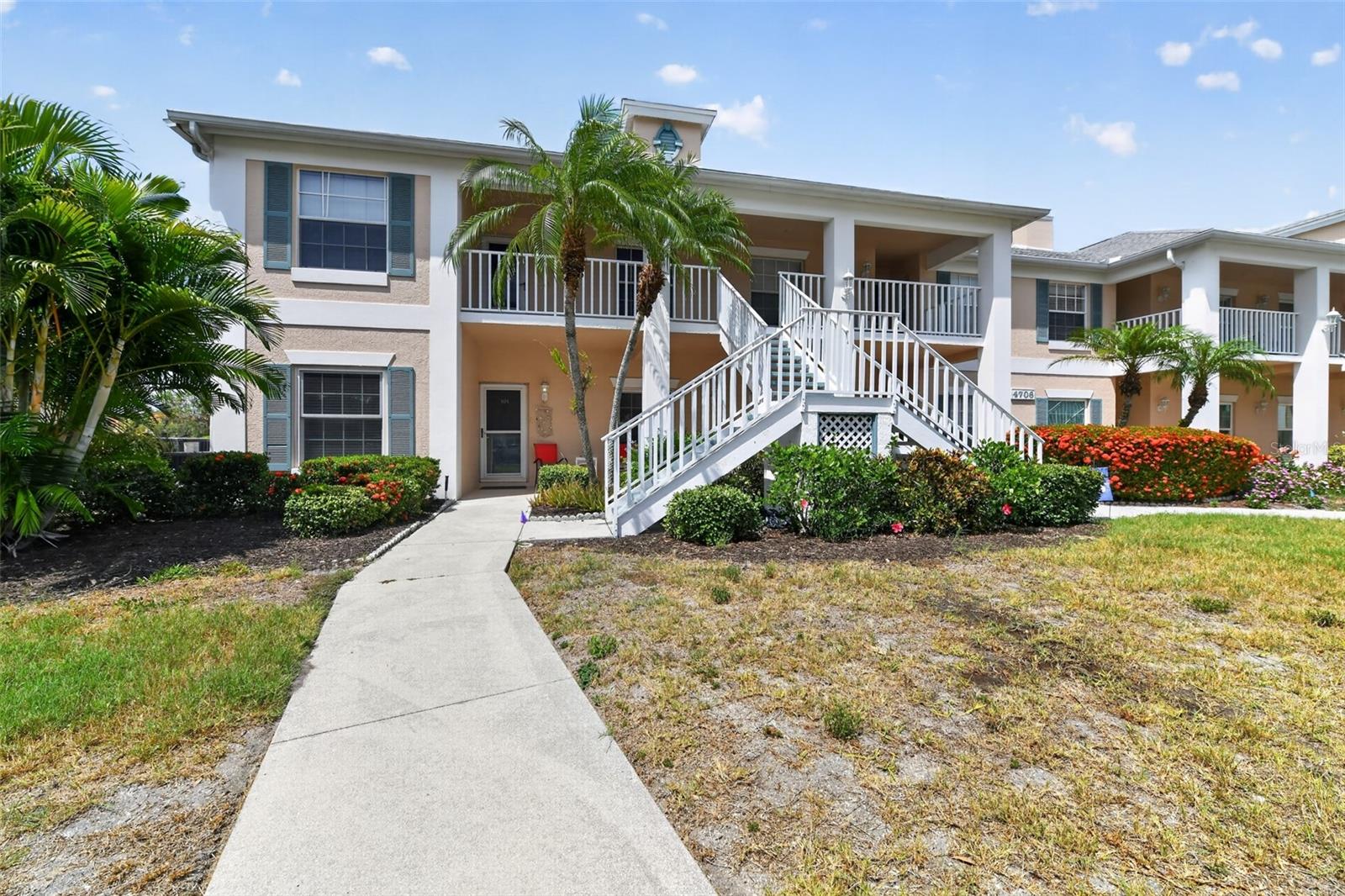 4706 Sand Trap Street Unit 101, Bradenton, FL 34203