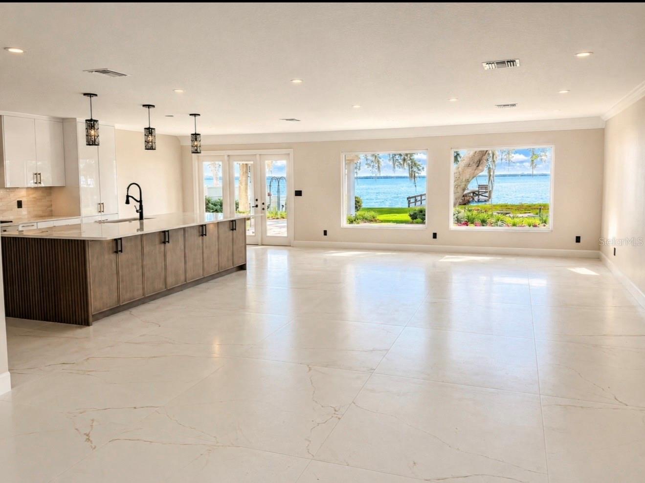 1341 Lakeshore, Clermont, FL 34711