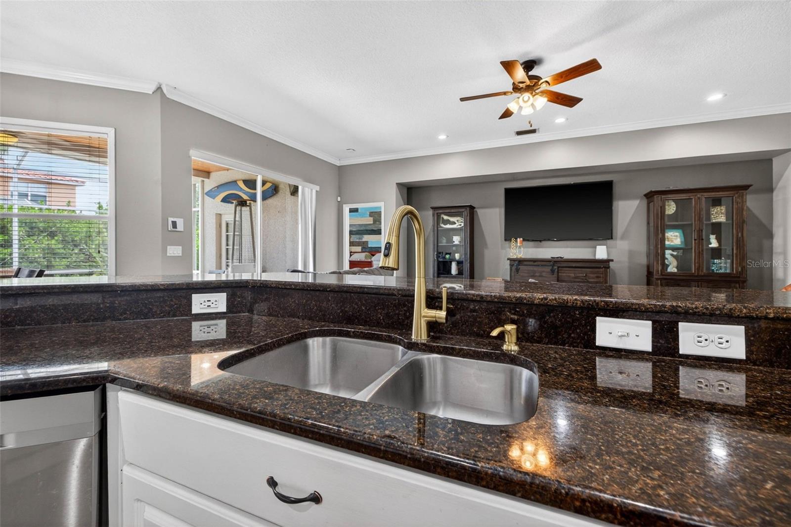 18127 Heron Walk, Tampa, FL 33647