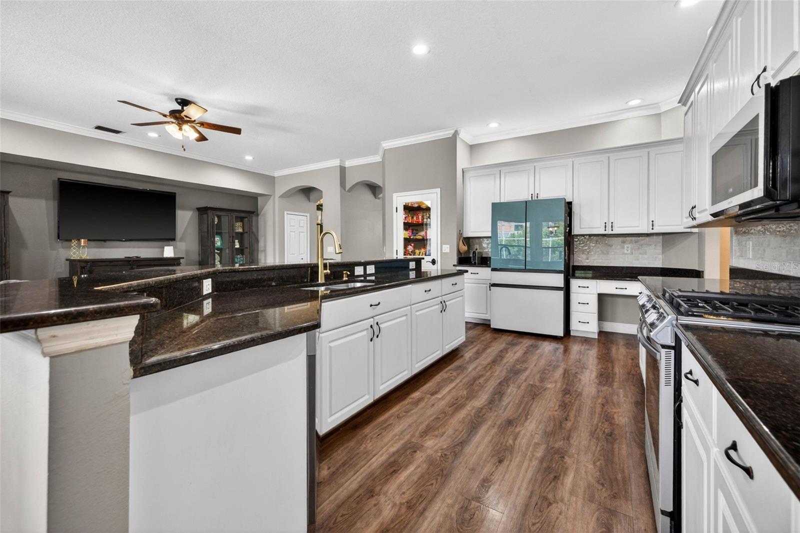 18127 Heron Walk, Tampa, FL 33647
