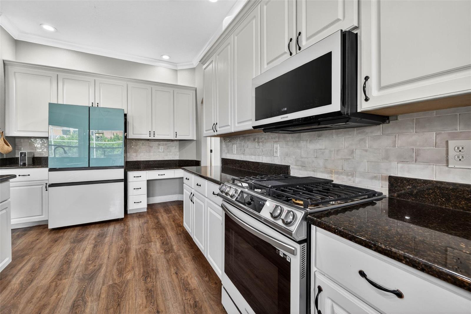 18127 Heron Walk, Tampa, FL 33647