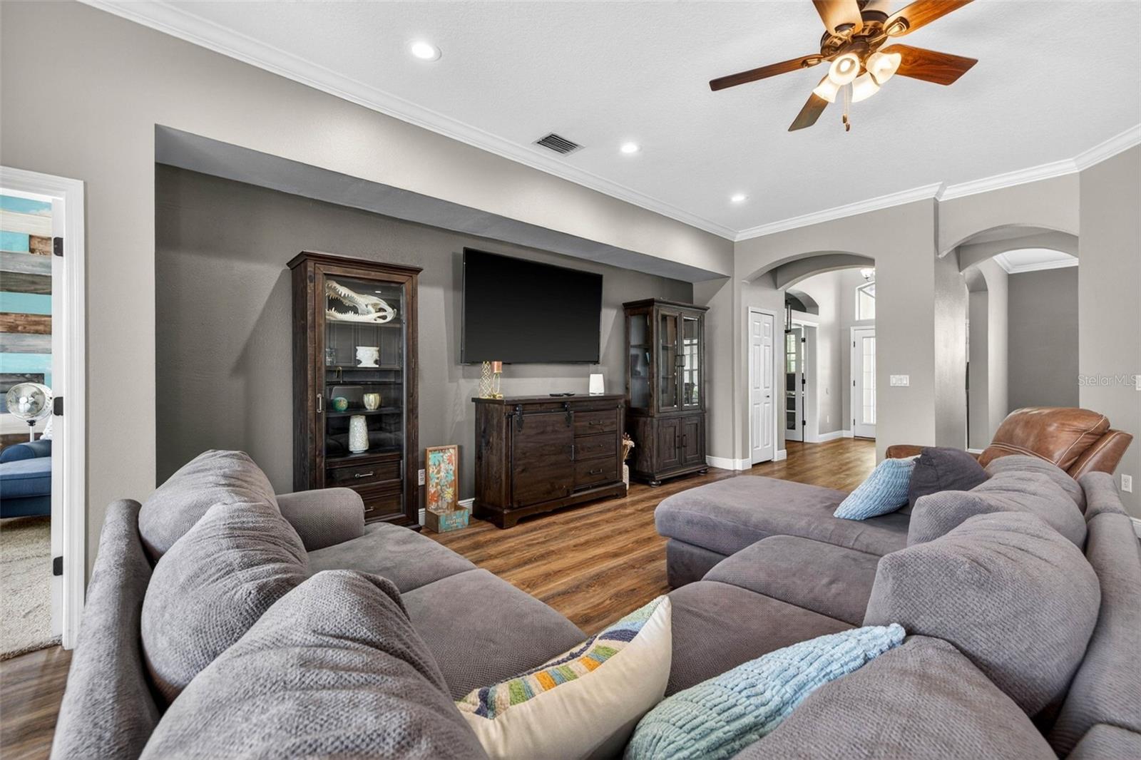 18127 Heron Walk, Tampa, FL 33647