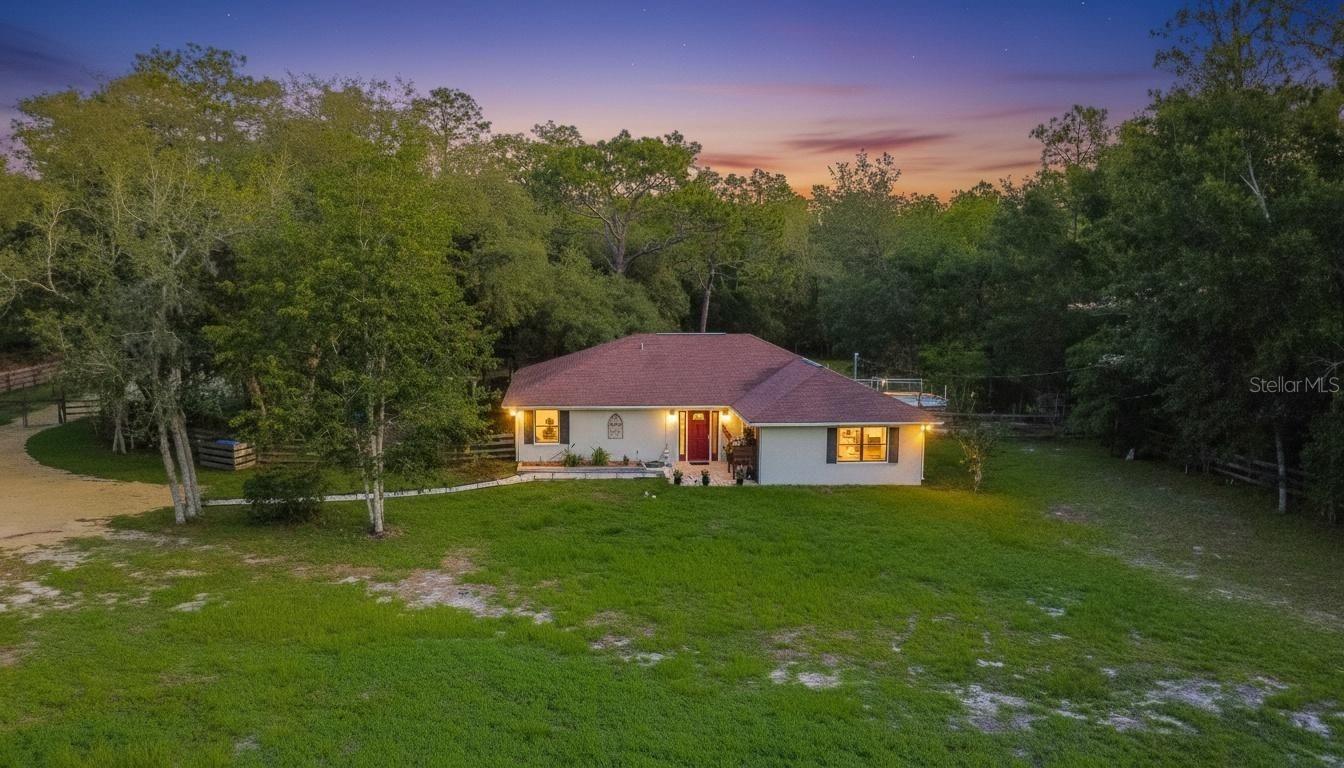 2925 Birds Nest, Beverly Hills, FL 34465