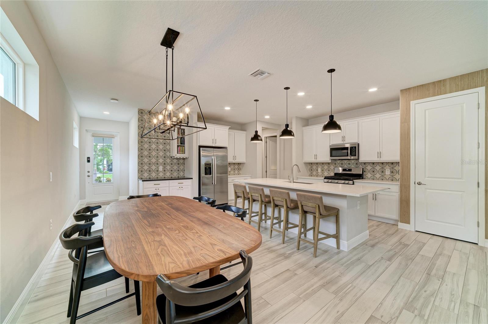 1079 Waterline, Sarasota, FL 34240