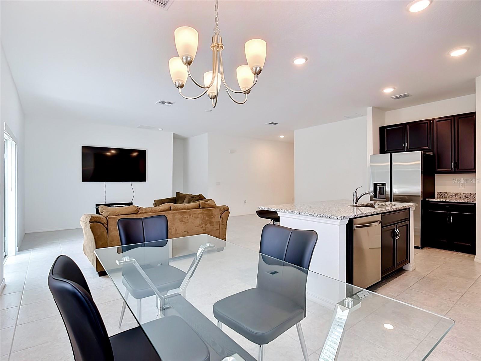 1414 Orlando, Poinciana, FL 34759