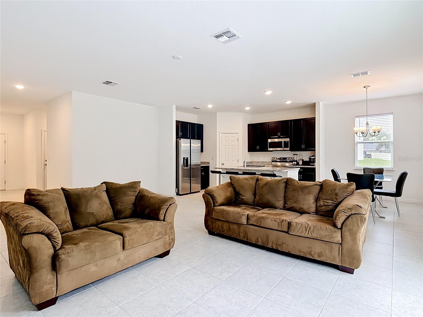 1414 Orlando, Poinciana, FL 34759