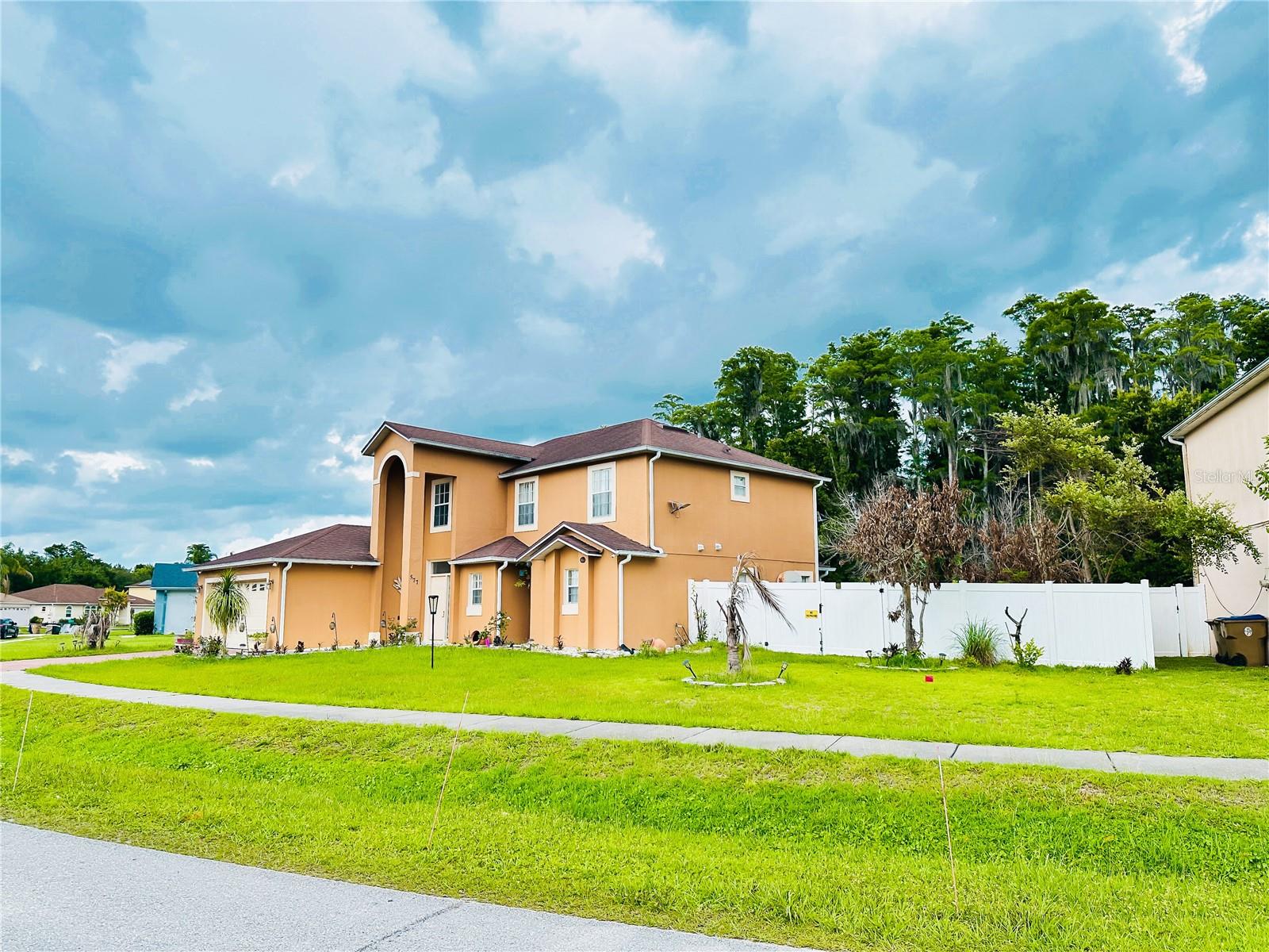 577 Pinehurst, Kissimmee, FL 34758