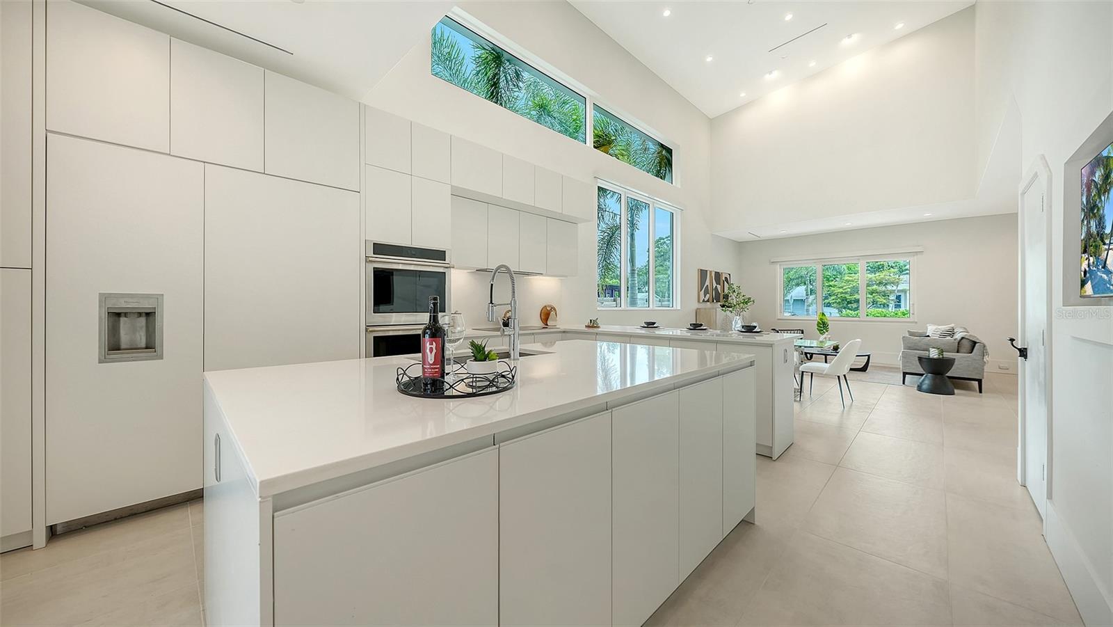 2138 Hawthorne, Sarasota, FL 34239
