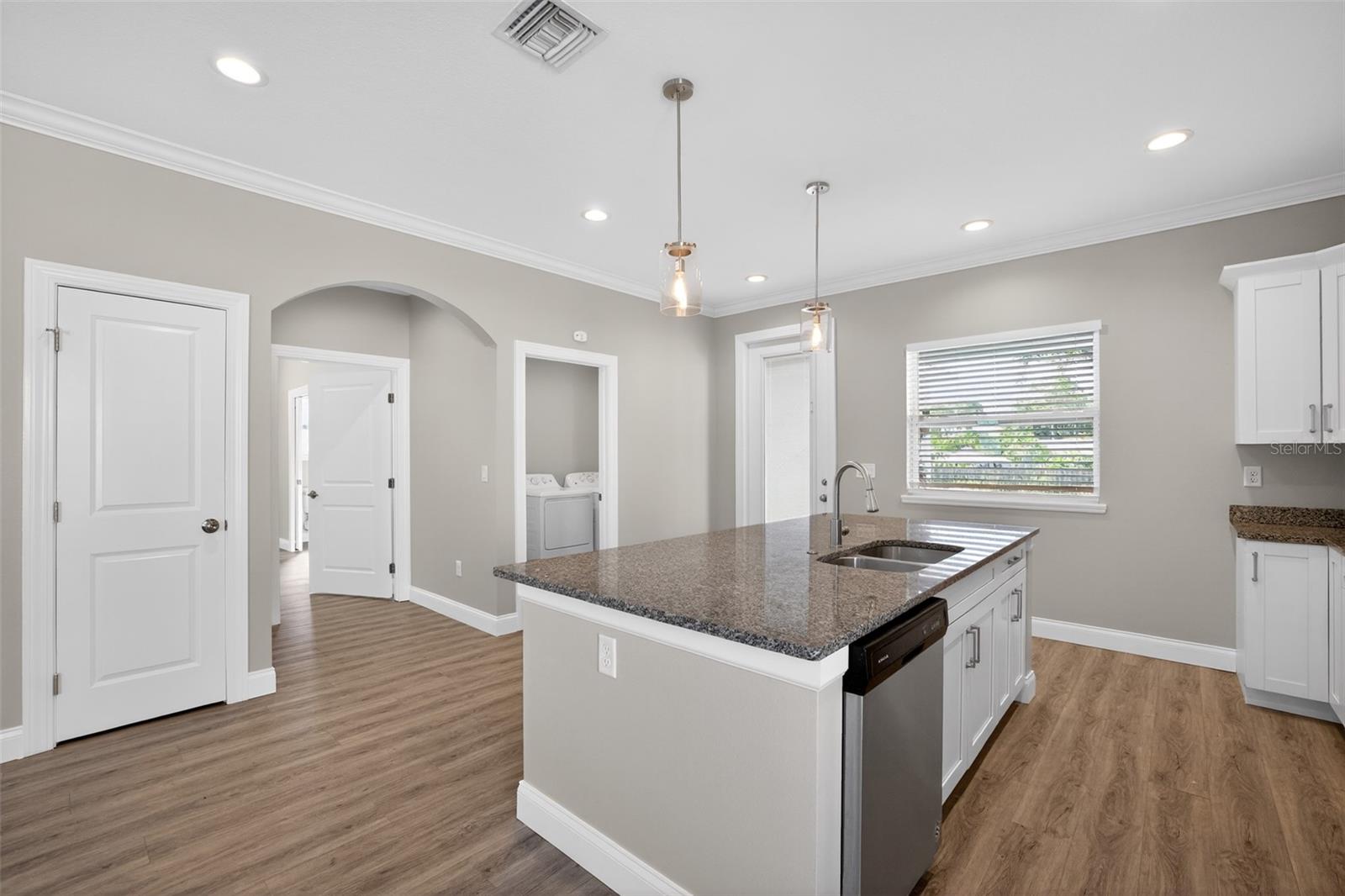 7977 49th, St Petersburg, FL 33709