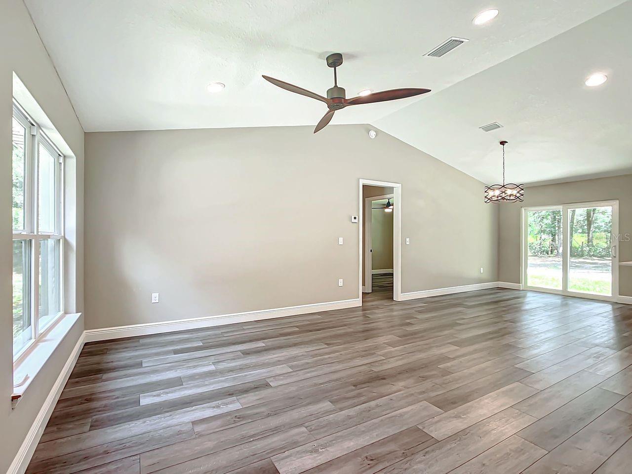 15500* 49, Williston, FL 32696