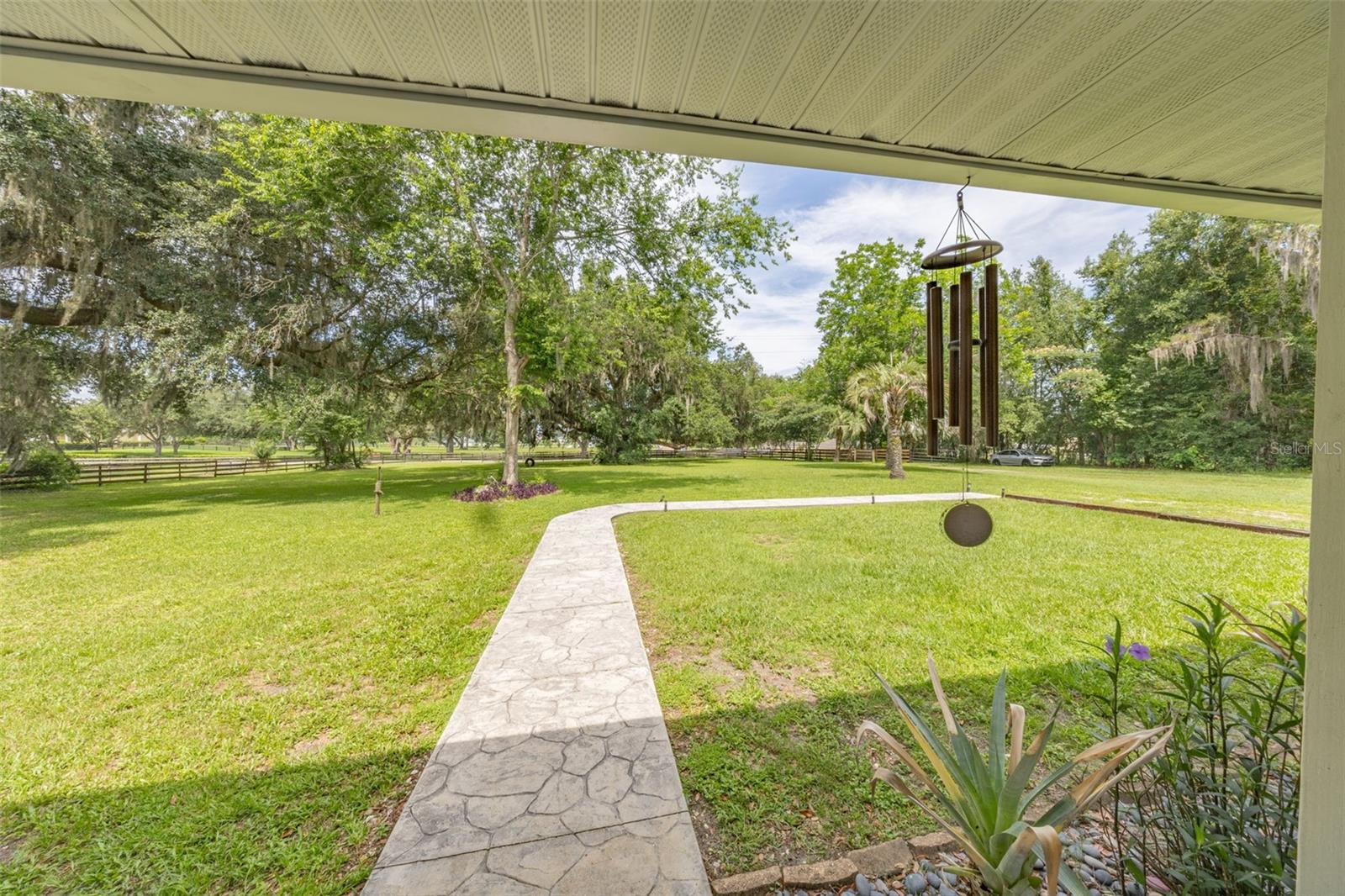 10921 County Road 209, Oxford, FL 34484