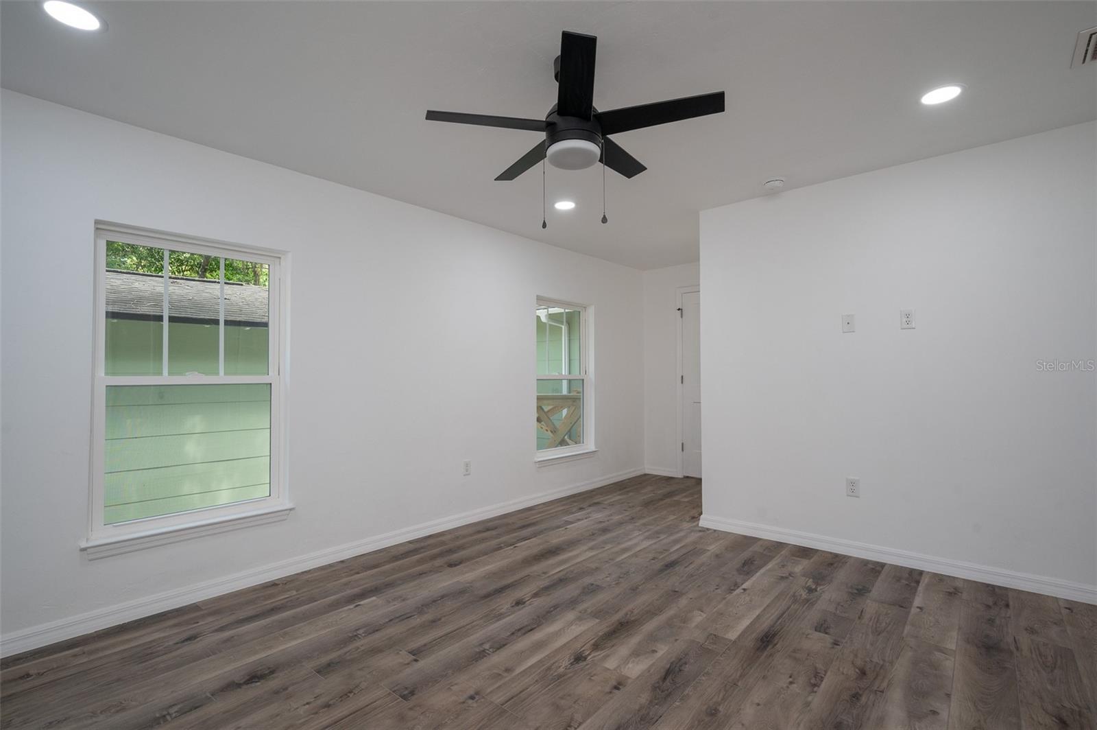 1935 33rd, Gainesville, FL 32605