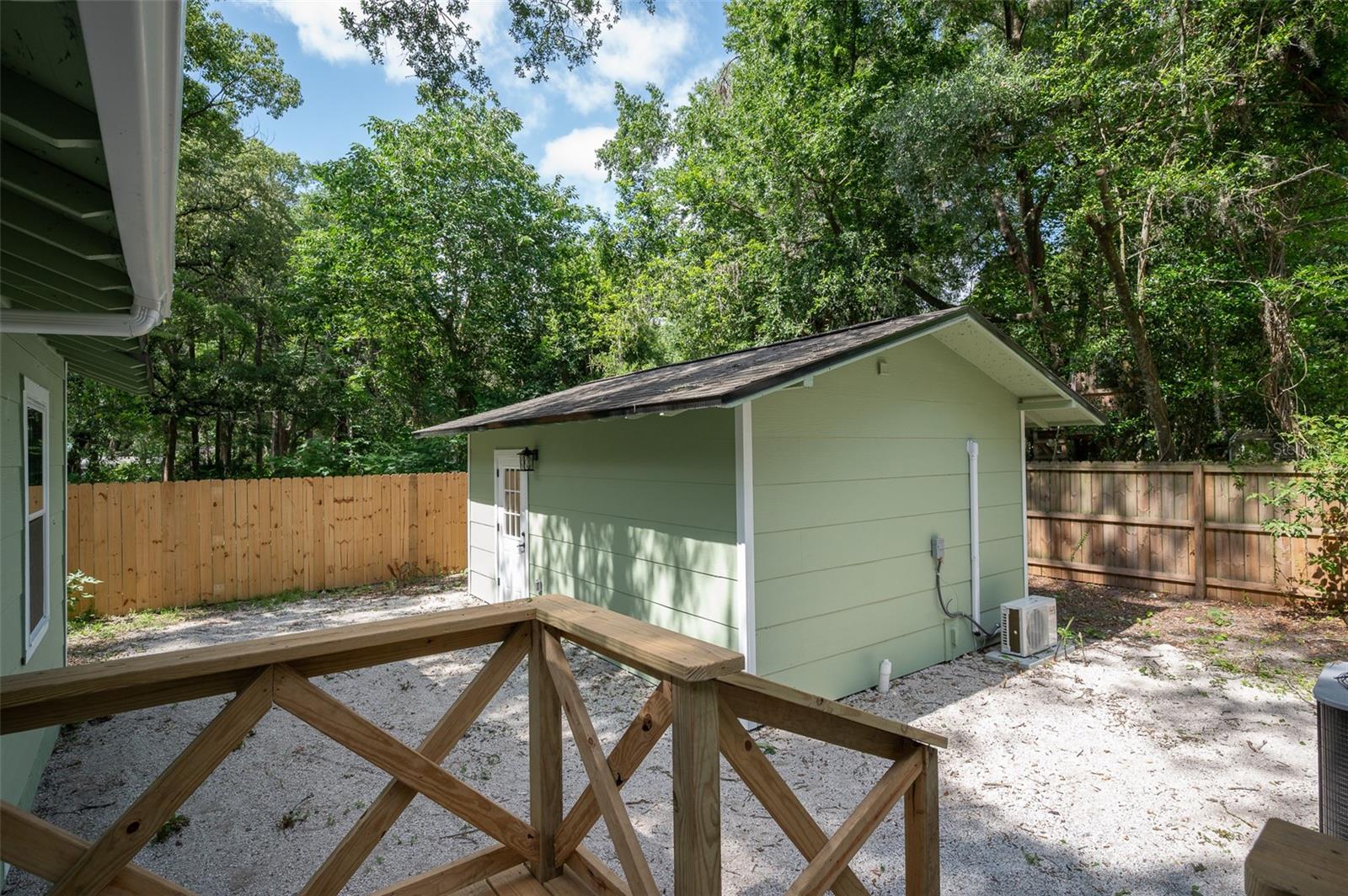 1935 33rd, Gainesville, FL 32605
