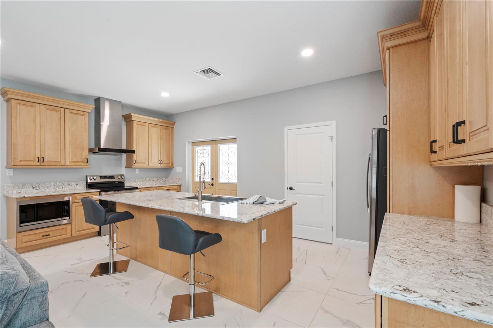 3225 Laurel, Clearwater, FL 33762