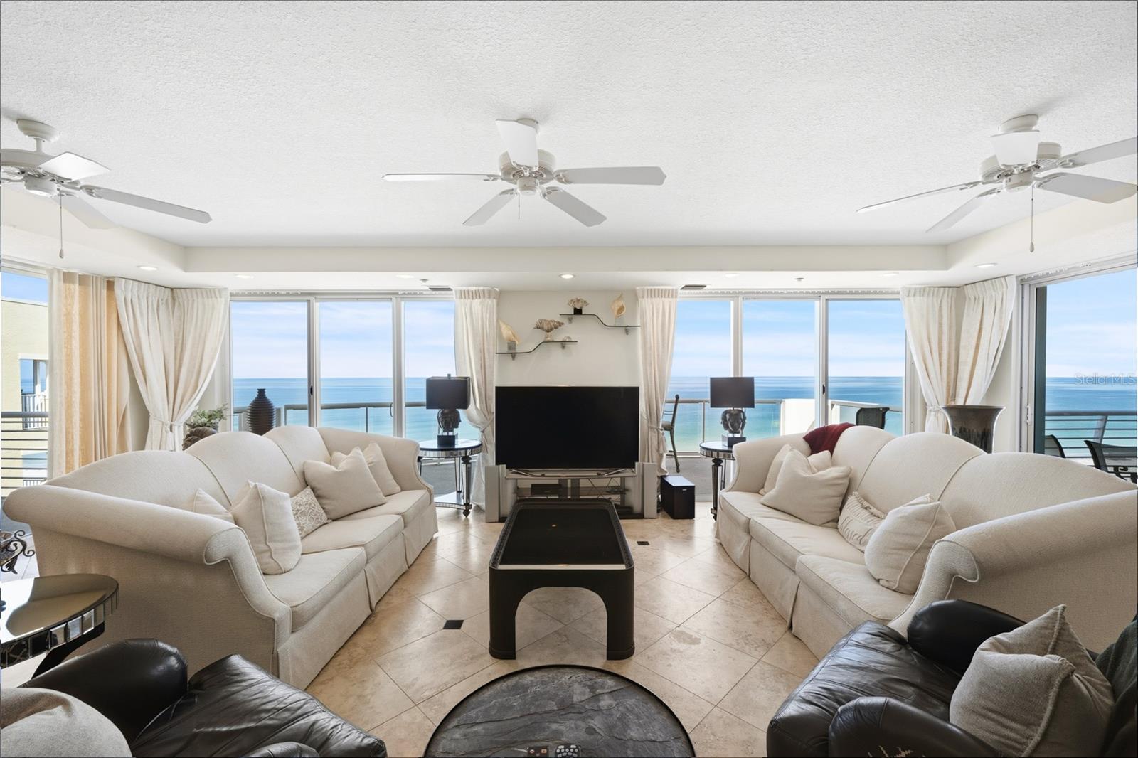 1350 Gulf Unit 901, Clearwater Beach, FL 33767