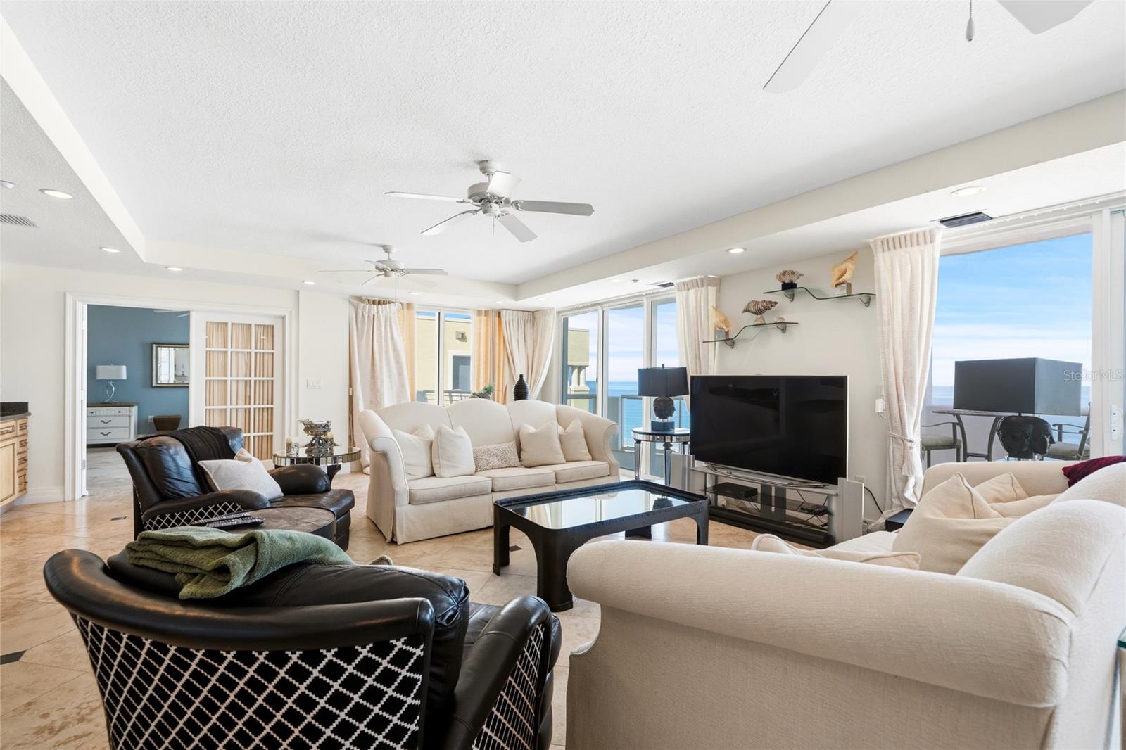 1350 Gulf Unit 901, Clearwater Beach, FL 33767
