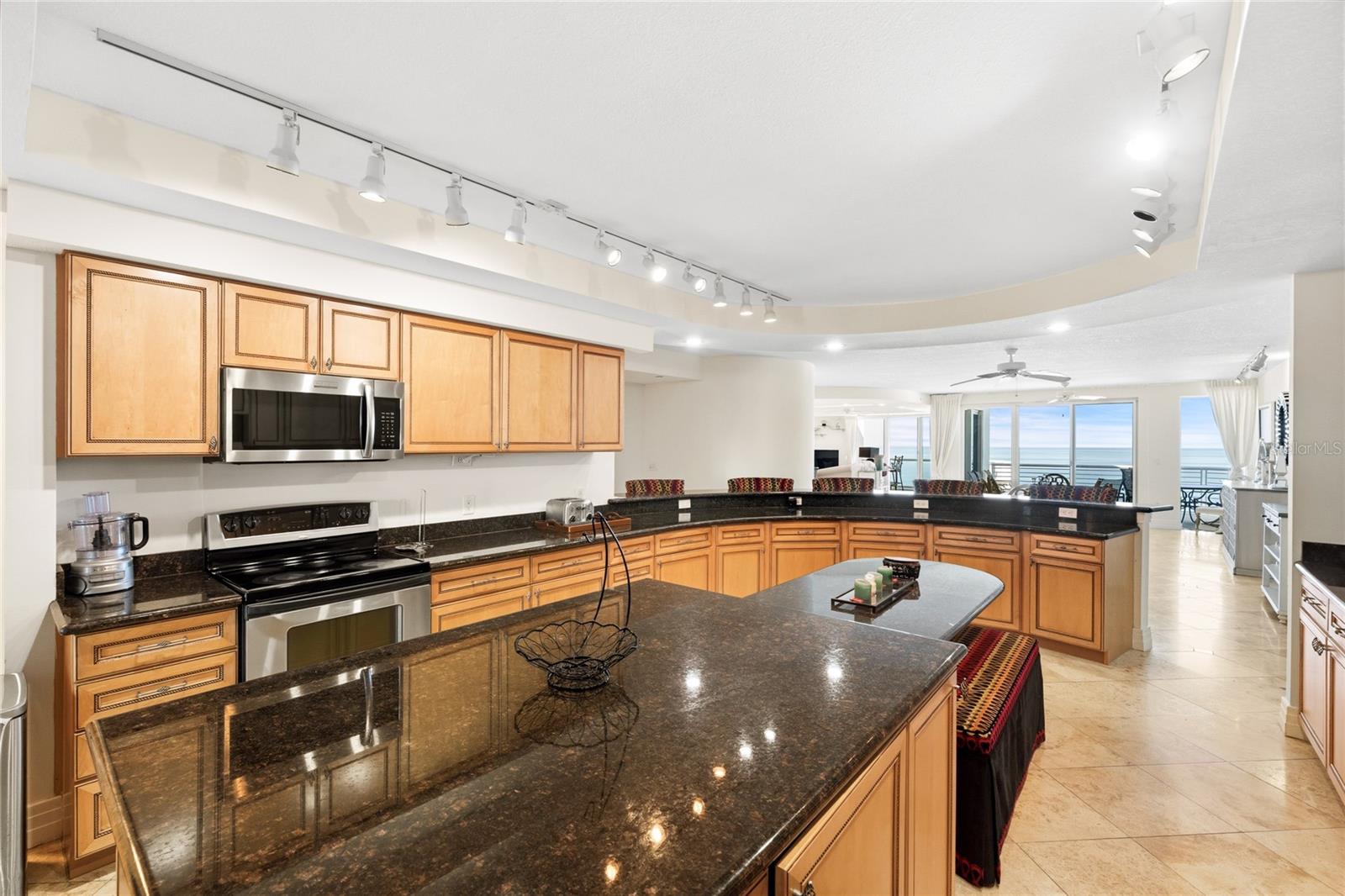 1350 Gulf Unit 901, Clearwater Beach, FL 33767