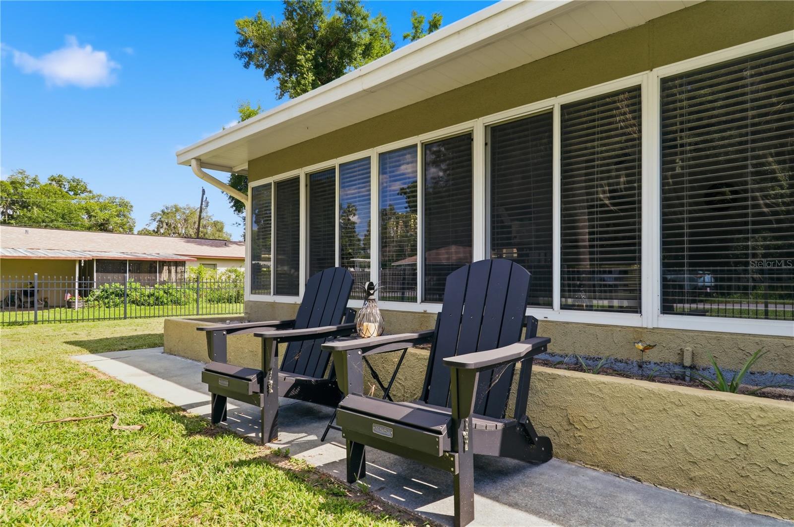 1381 Cr 446a, Lake Panasoffkee, FL 33538