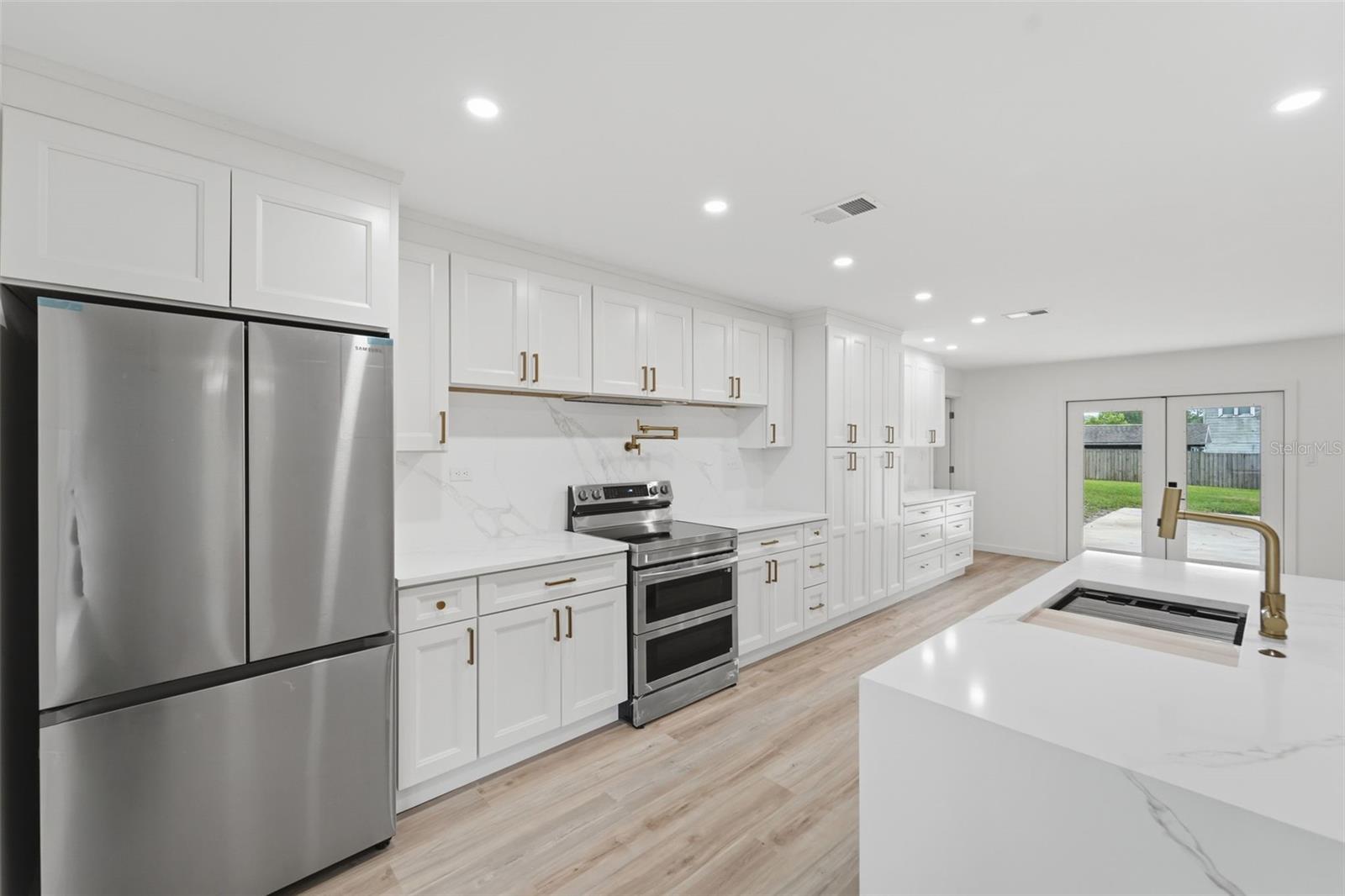 107 High, Lake Mary, FL 32746