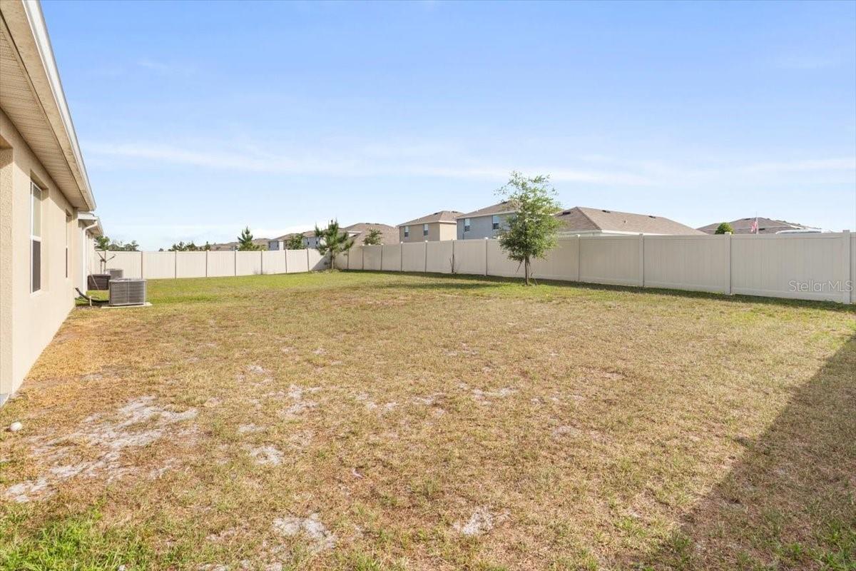 35830 Ellsworth, Zephyrhills, FL 33541