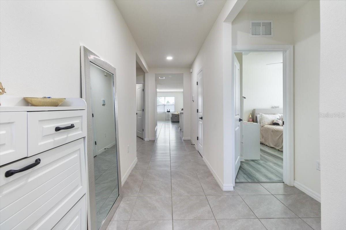 35830 Ellsworth, Zephyrhills, FL 33541