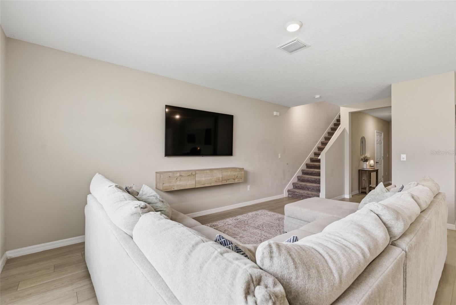 12950 Pasture Woods, Lithia, FL 33547