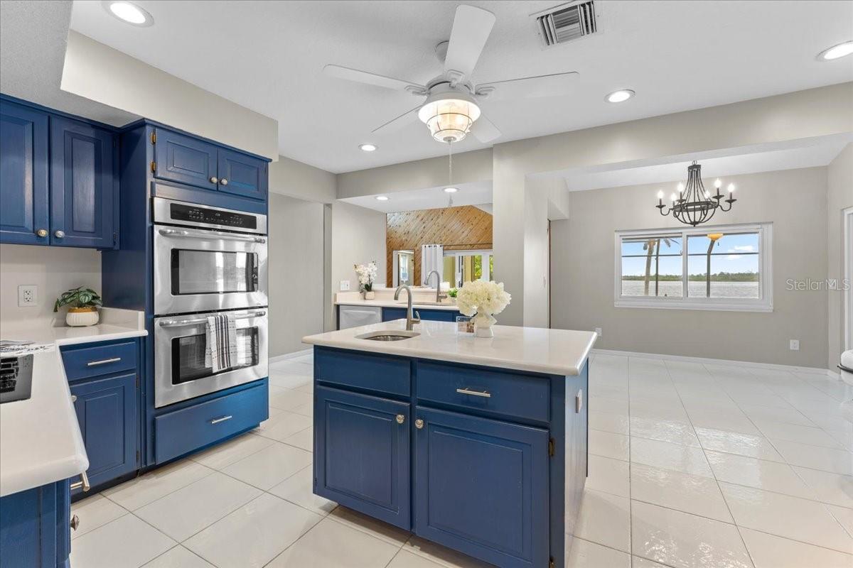1589 Mary, Tarpon Springs, FL 34689