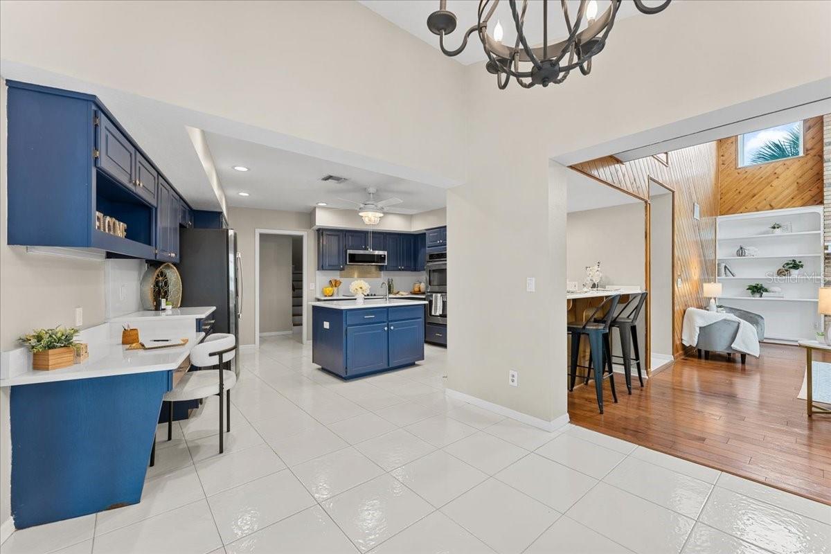 1589 Mary, Tarpon Springs, FL 34689