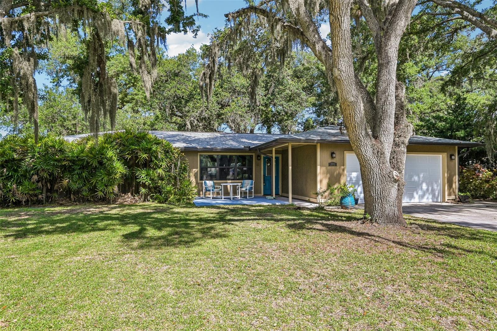 3304 Swaan, Sarasota, FL 34235