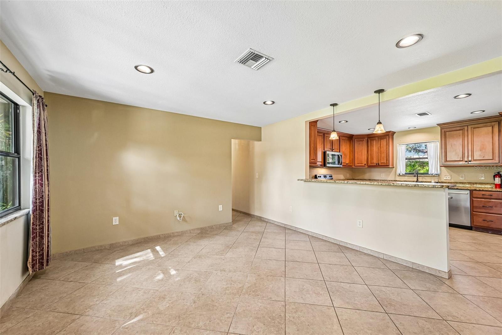 3304 Swaan, Sarasota, FL 34235