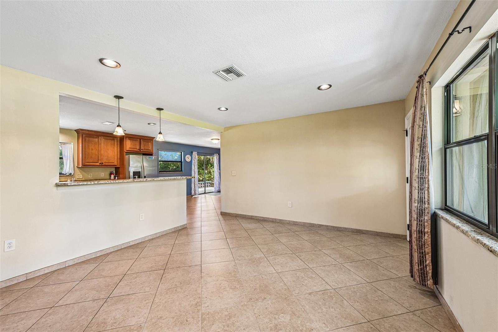 3304 Swaan, Sarasota, FL 34235
