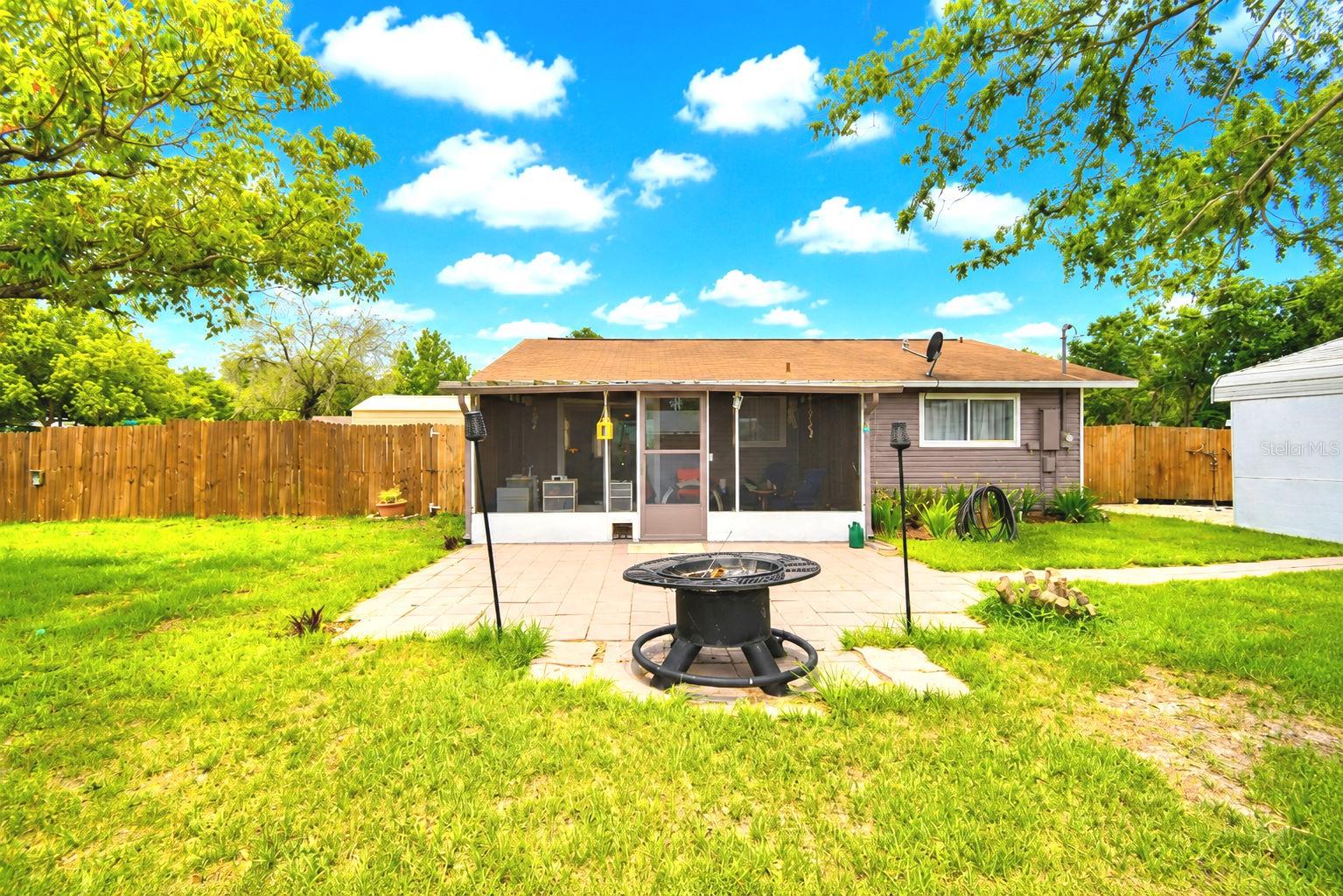 142 Martha, Lake Wales, FL 33898