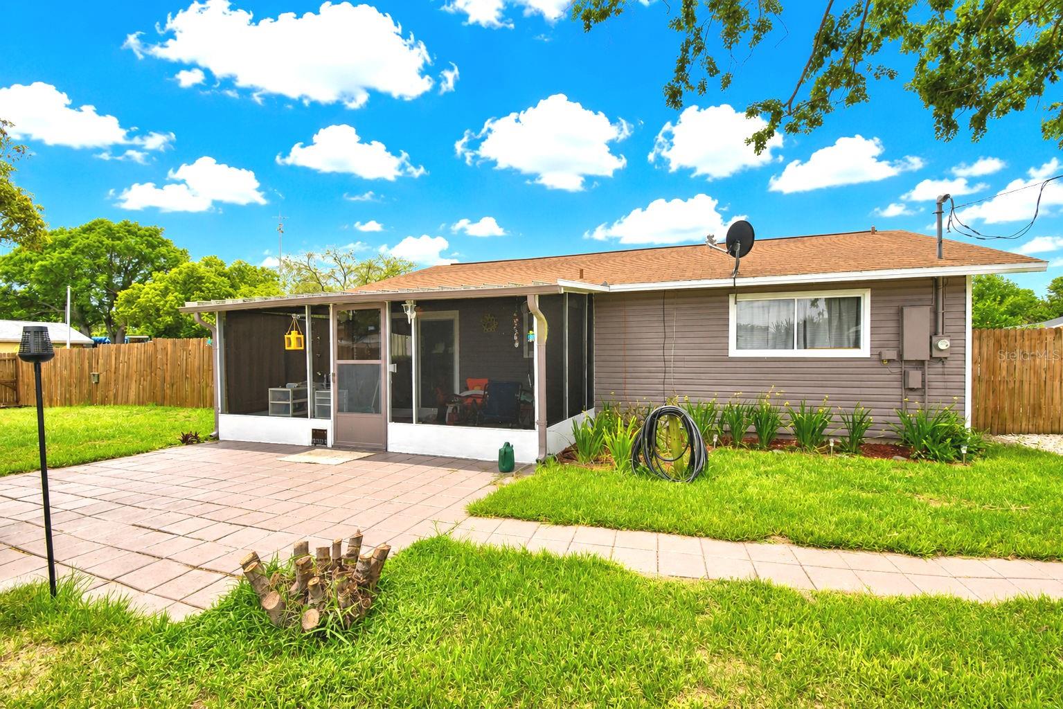 142 Martha, Lake Wales, FL 33898